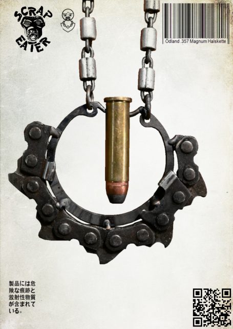 Eine Kette aus Metall mit einer Patrone in der Mitte und Kettenfragmenten.
26.90