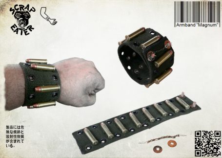 Ein Armband mit mehreren aufgereihten Magnum Patronen.
41.90 ( Althülsen und Geschosse aus Delaborierung )